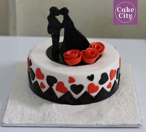 Hearts Rose Anniversary Cake in Lahore