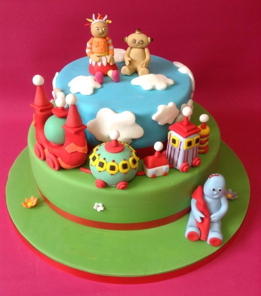 Wonderful Kids Birthday Cake